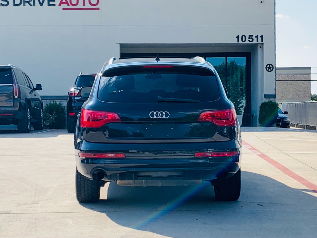 2011 Audi Q7 Image 9