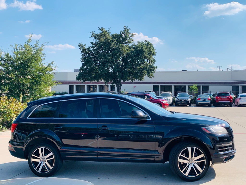 2011 Audi Q7 Image 12