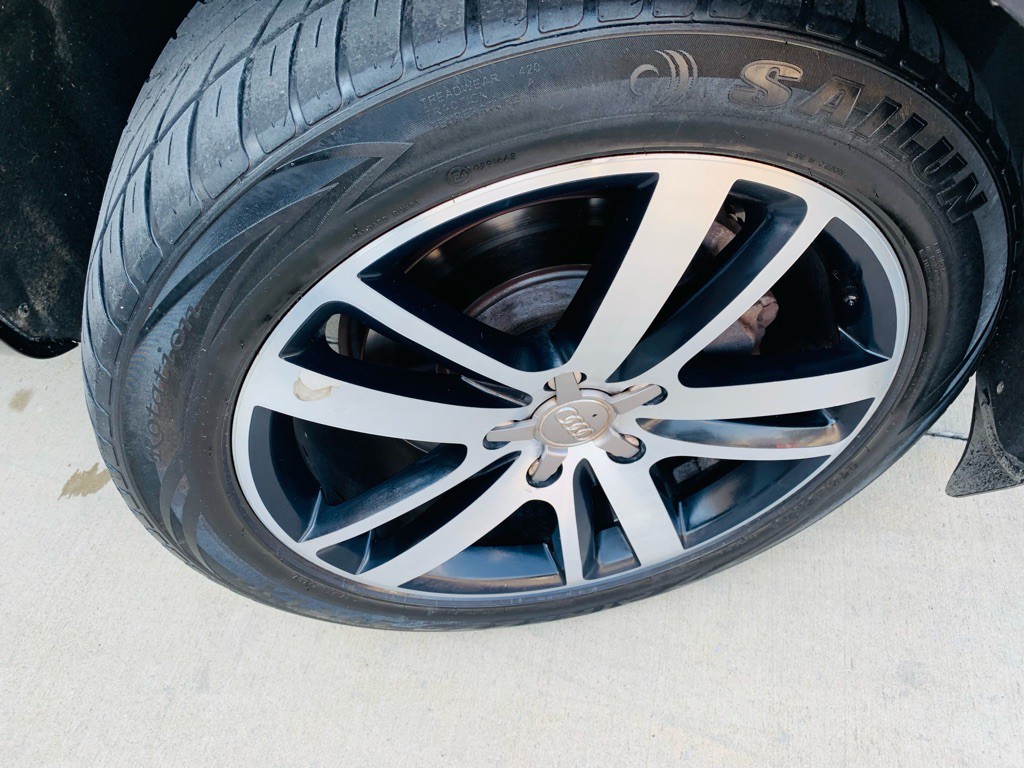 2011 Audi Q7 Image 37