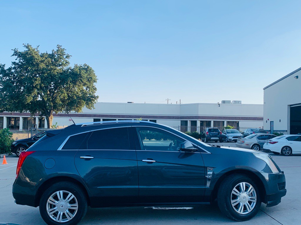 2010 Cadillac SRX Image 13