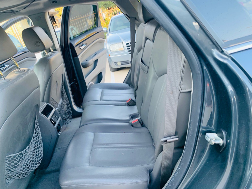2010 Cadillac SRX Image 17