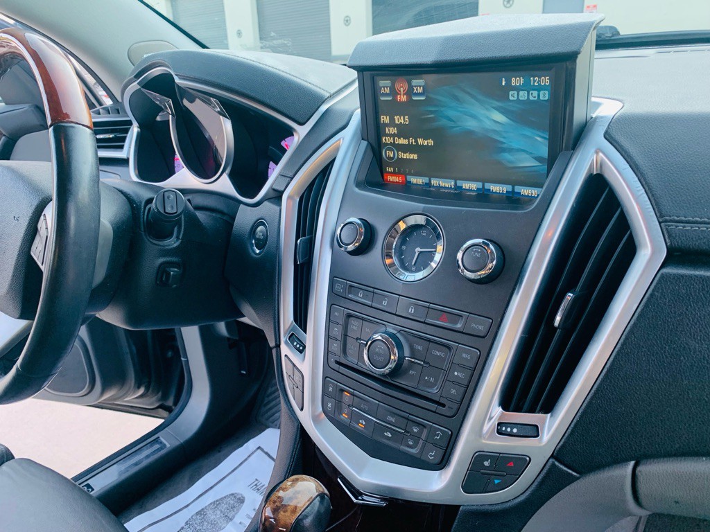 2010 Cadillac SRX Image 22