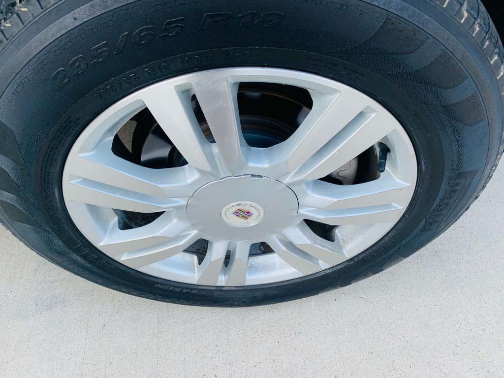 2010 Cadillac SRX Image 24