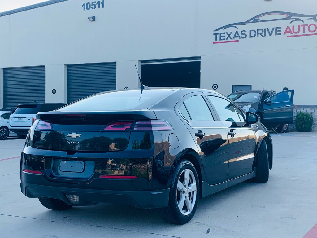 2014 Chevrolet Volt Image 11