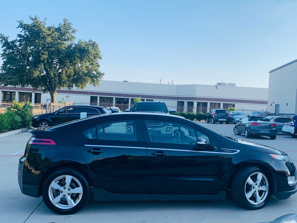 2014 Chevrolet Volt Image 12