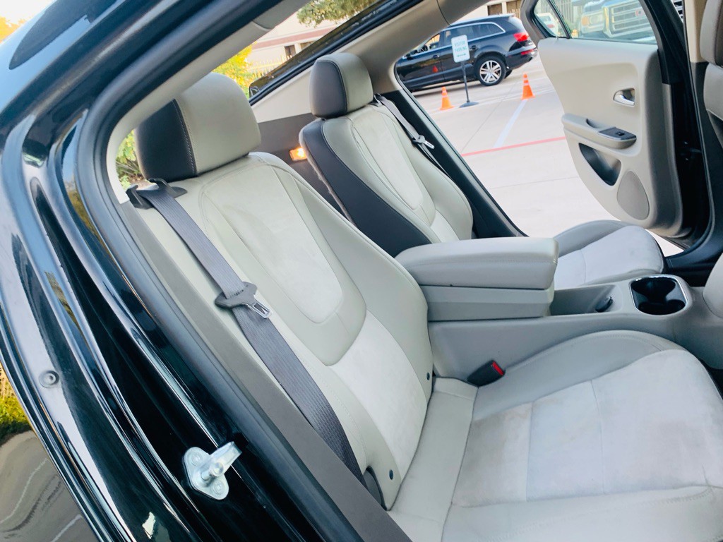 2014 Chevrolet Volt Image 21