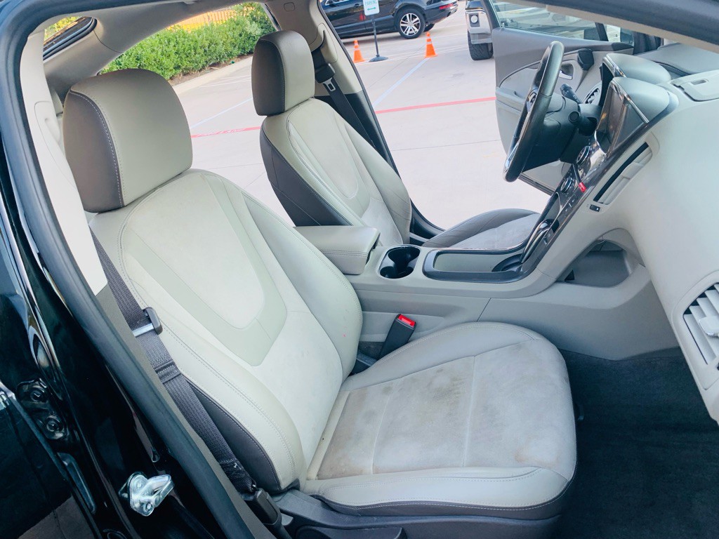 2014 Chevrolet Volt Image 23