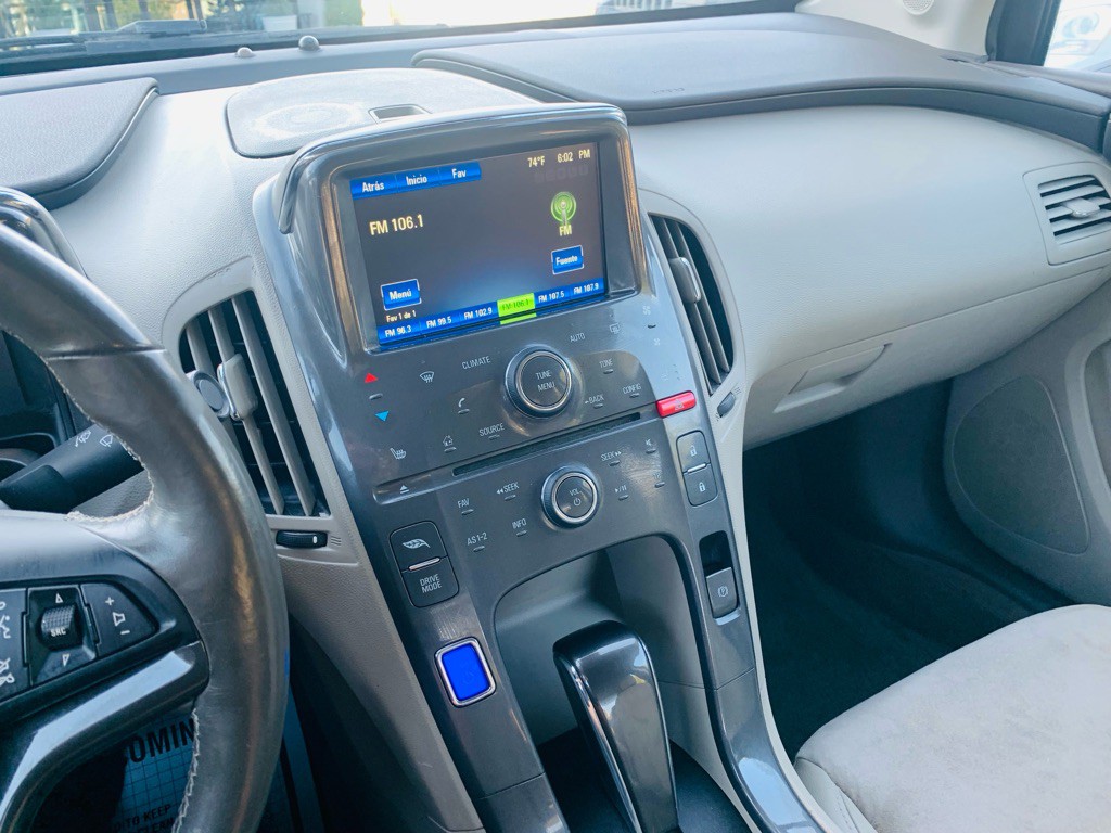 2014 Chevrolet Volt Image 26