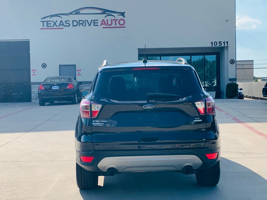 2017 Ford Escape Image 8
