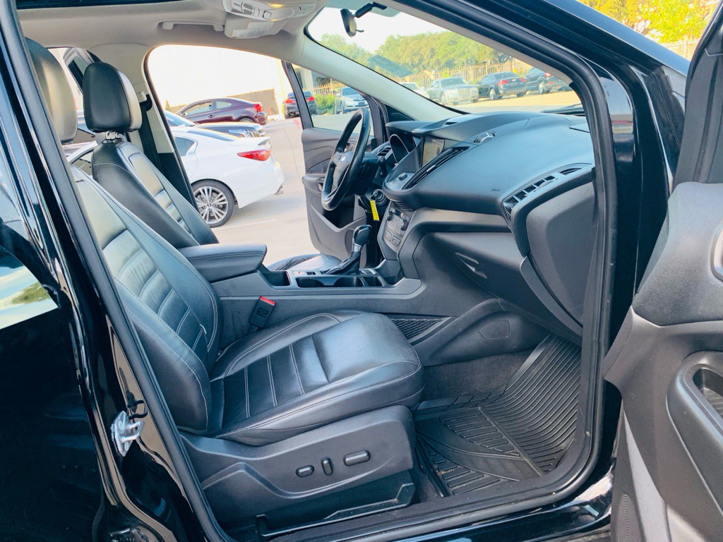 2017 Ford Escape Image 22