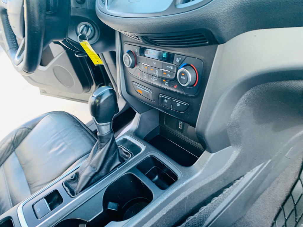 2017 Ford Escape Image 25