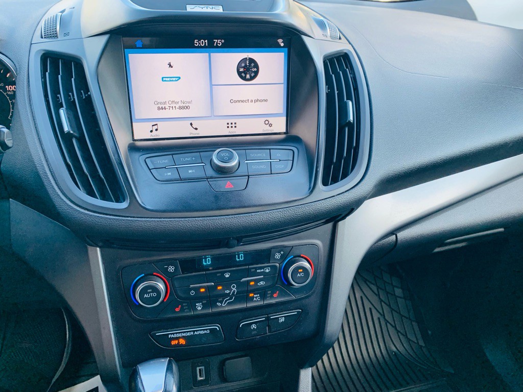 2017 Ford Escape Image 28