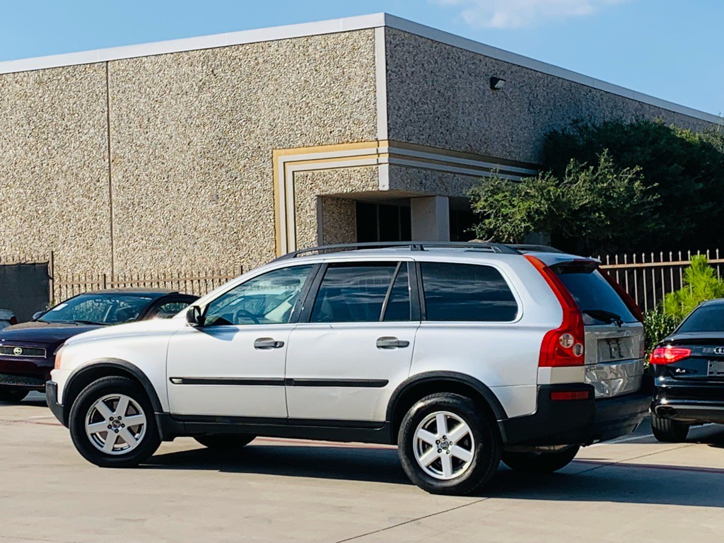 2005 Volvo XC90 Image 7