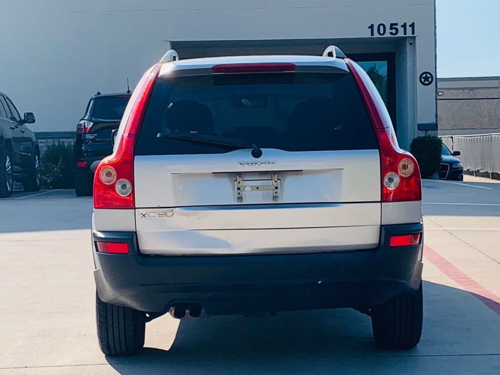 2005 Volvo XC90 Image 9