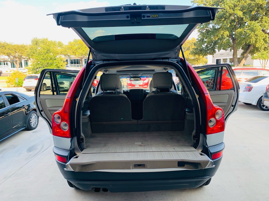2005 Volvo XC90 Image 22