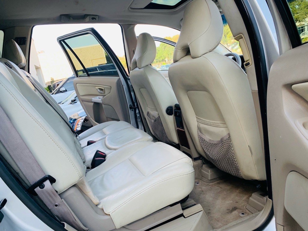 2005 Volvo XC90 Image 23