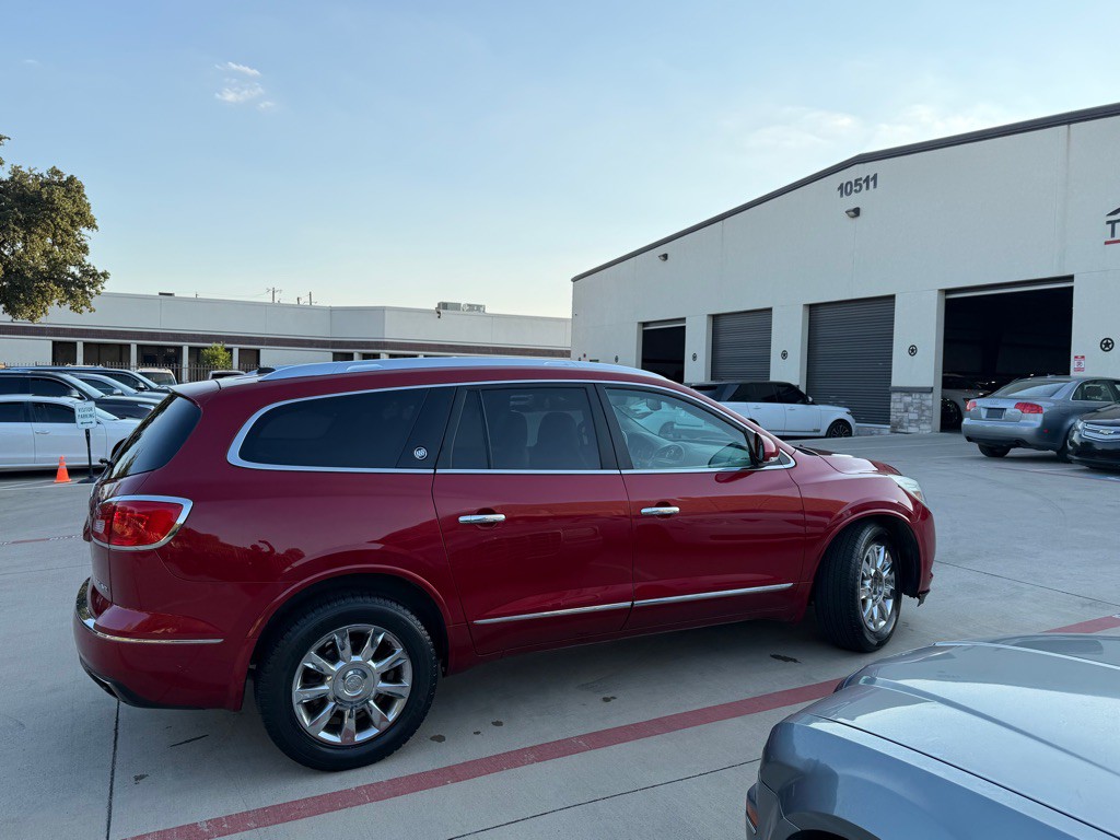 2013 Buick Enclave Image 9