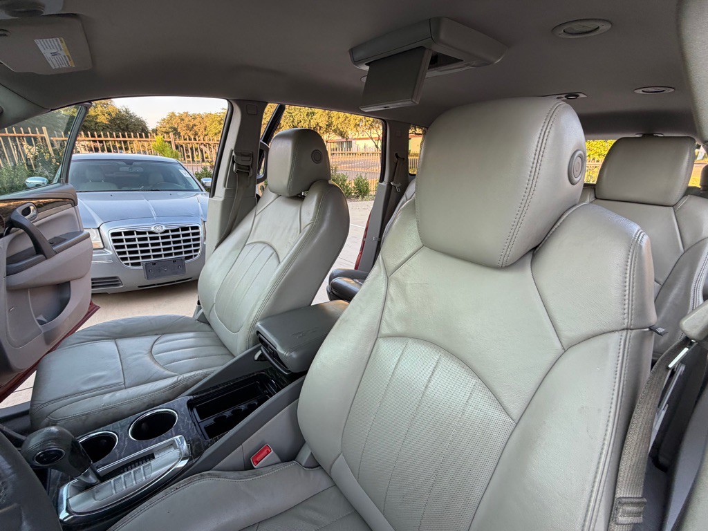 2013 Buick Enclave Image 12