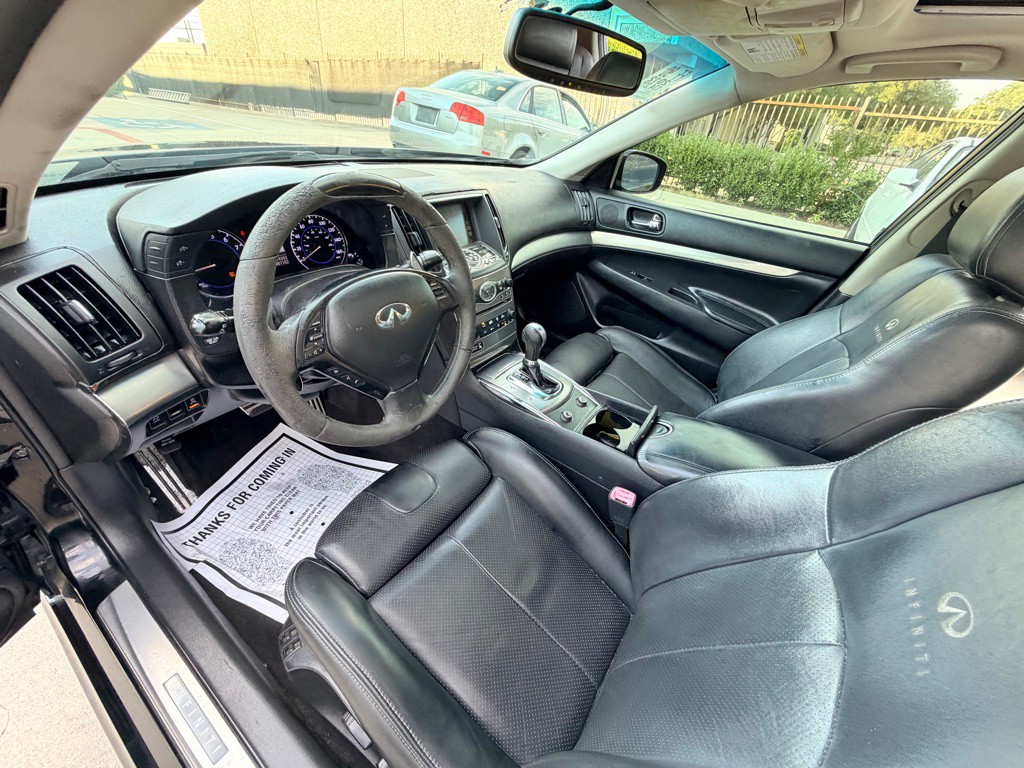 2012 INFINITI G37 Image 14