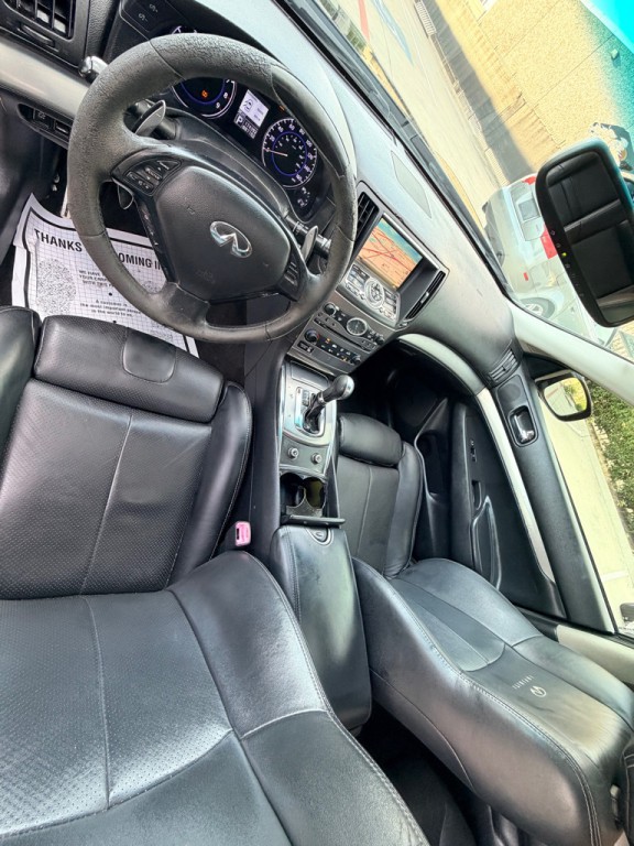 2012 INFINITI G37 Image 15