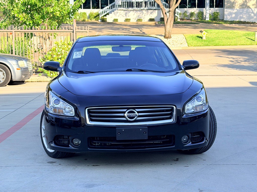 2014 Nissan Maxima Image 2