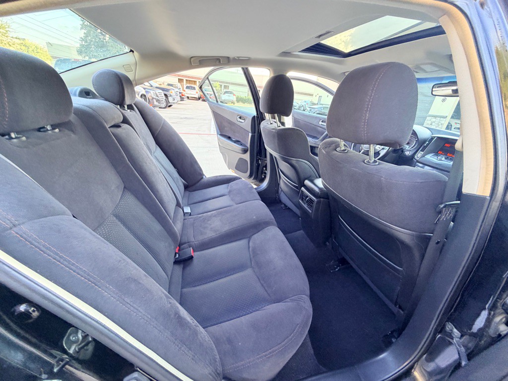 2014 Nissan Maxima Image 18
