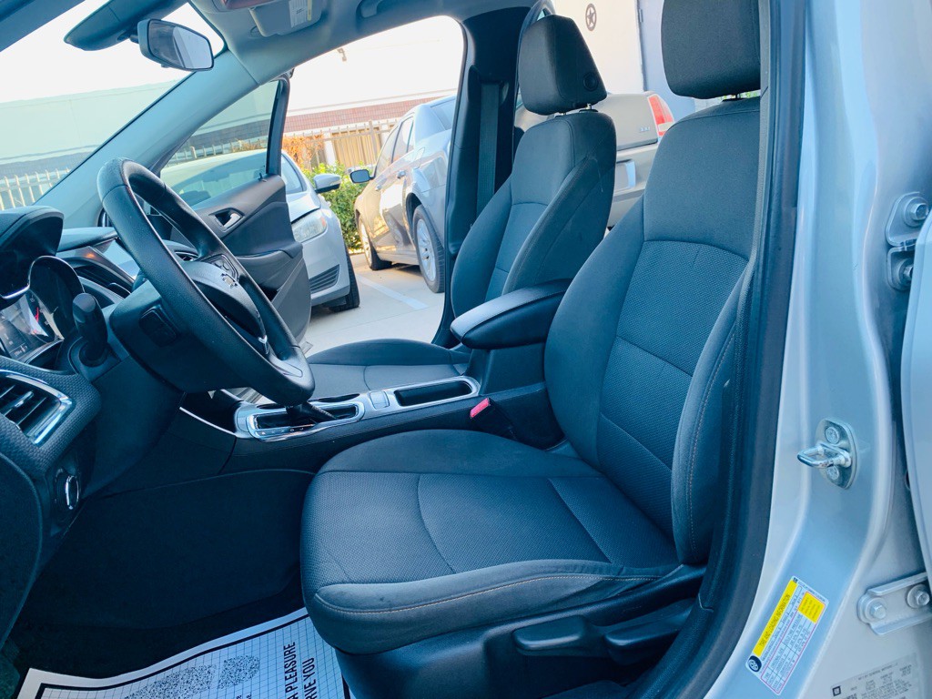 2019 Chevrolet Cruze Image 14