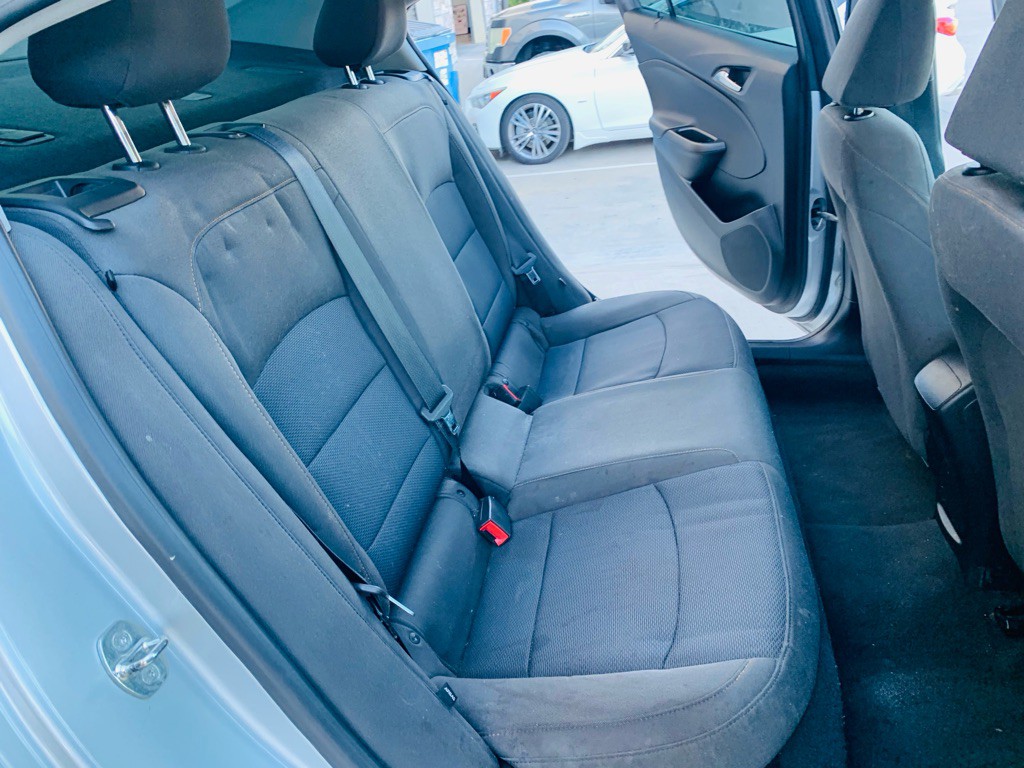 2019 Chevrolet Cruze Image 19