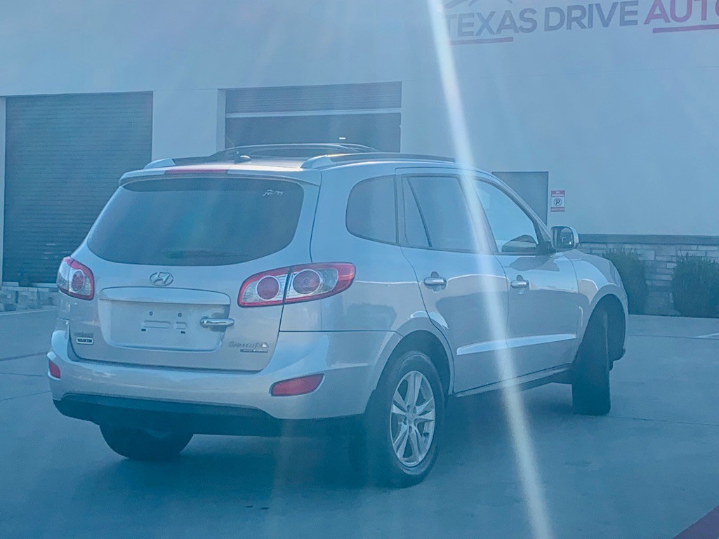 2010 Hyundai Santa Fe Image 9