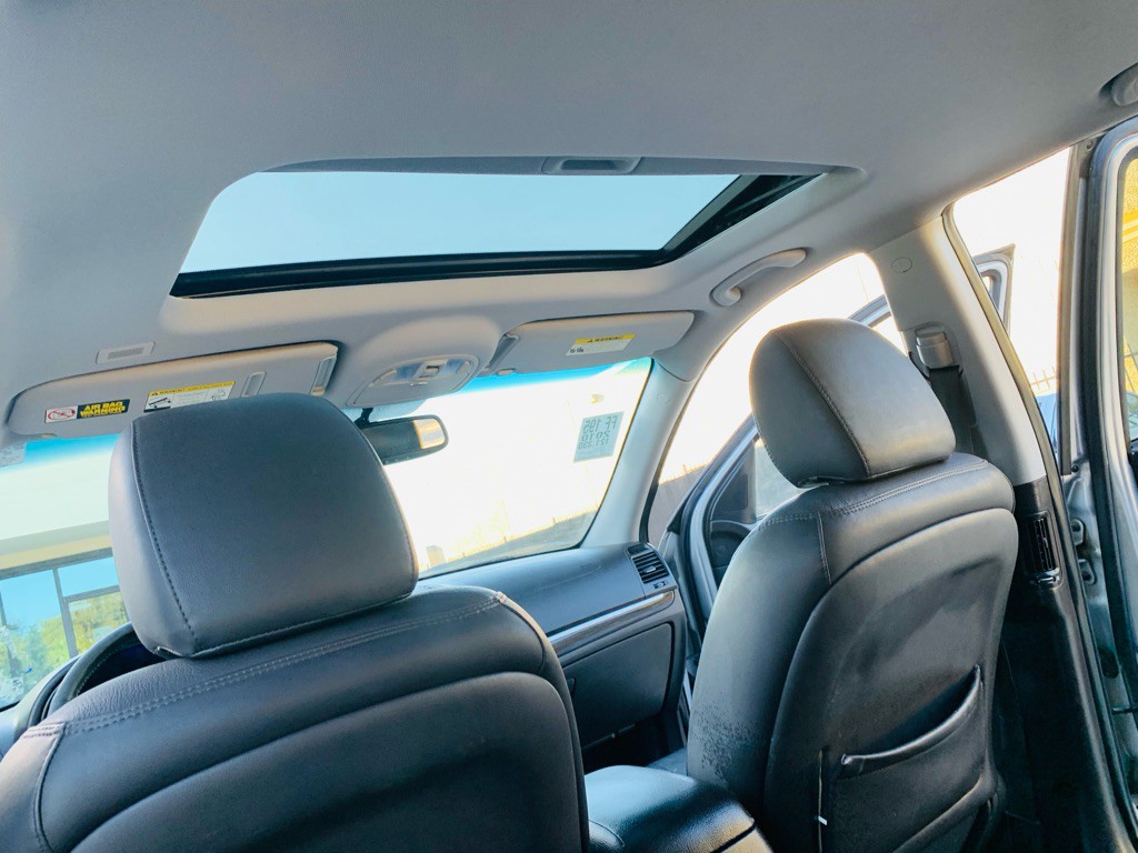 2010 Hyundai Santa Fe Image 17