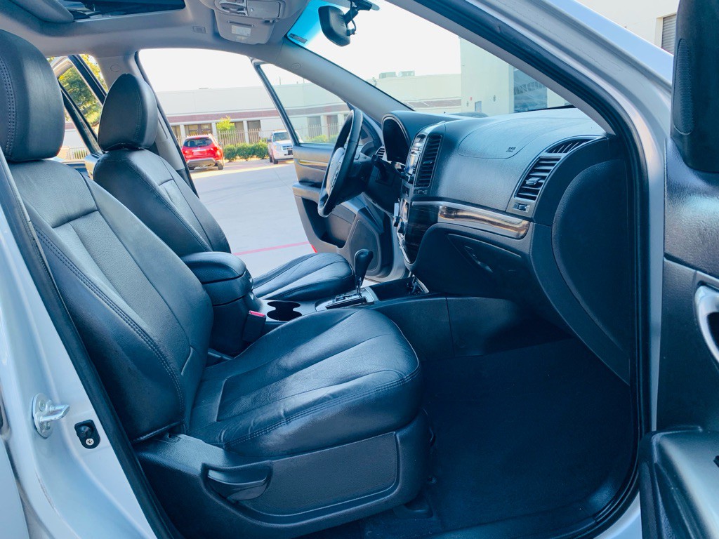 2010 Hyundai Santa Fe Image 22