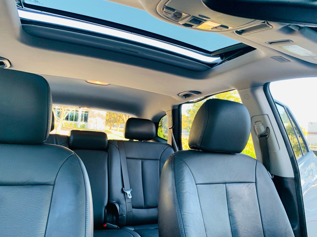 2010 Hyundai Santa Fe Image 24