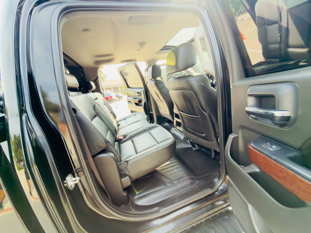 2015 GMC Sierra Image 23
