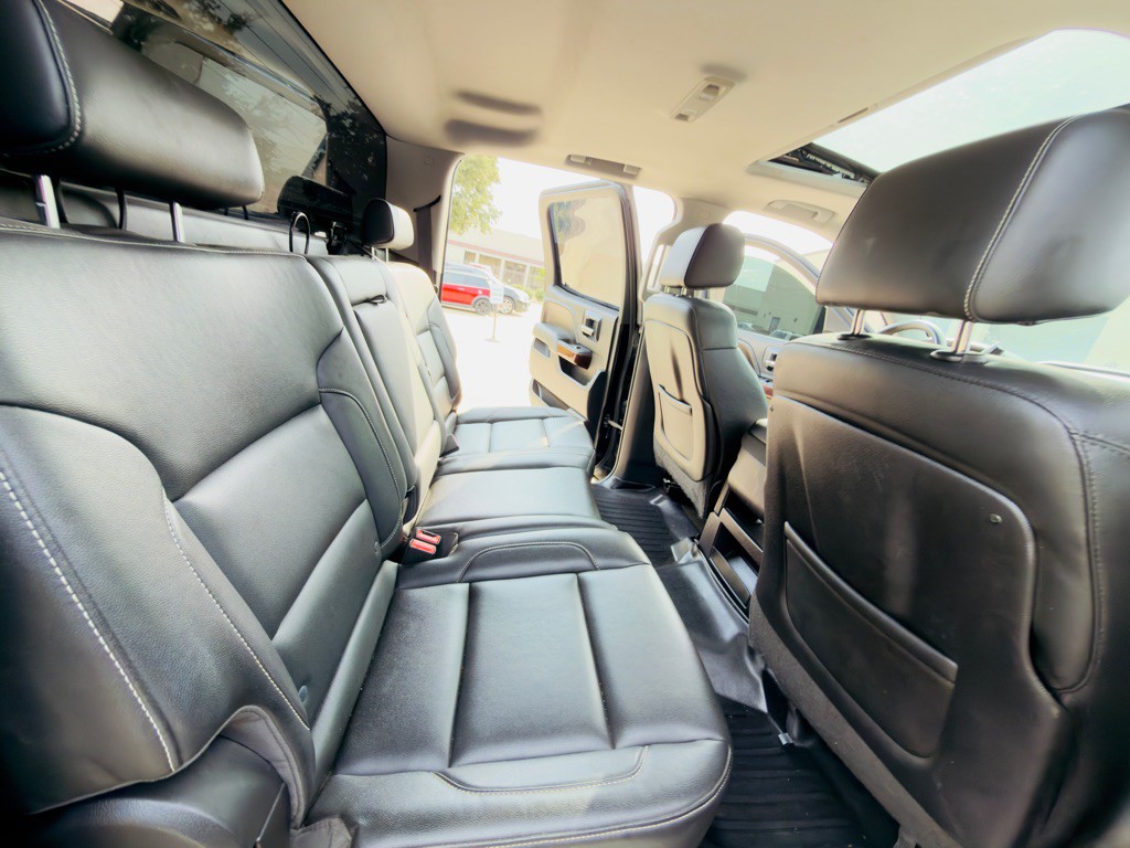 2015 GMC Sierra Image 24