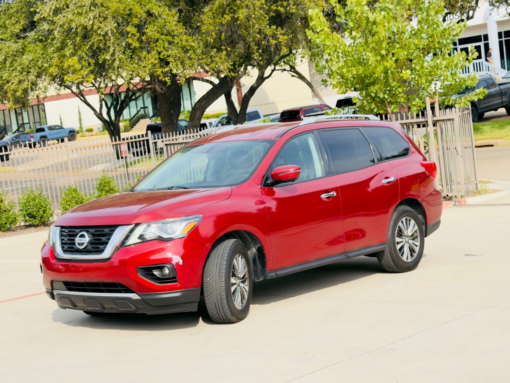 2017 Nissan Pathfinder Image 3