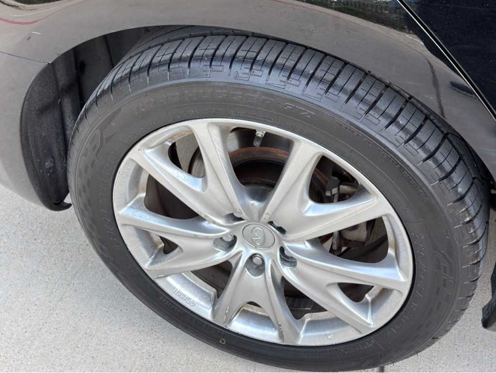 2011 INFINITI G37 Image 22