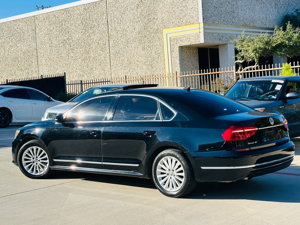 2016 Volkswagen Passat Image 7