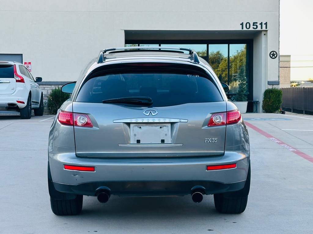 2004 INFINITI FX35 Image 10
