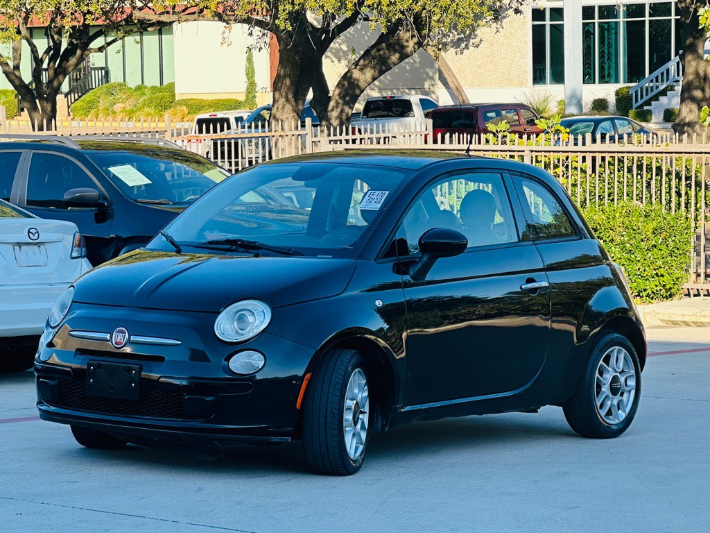 2015 FIAT 500 Image 4