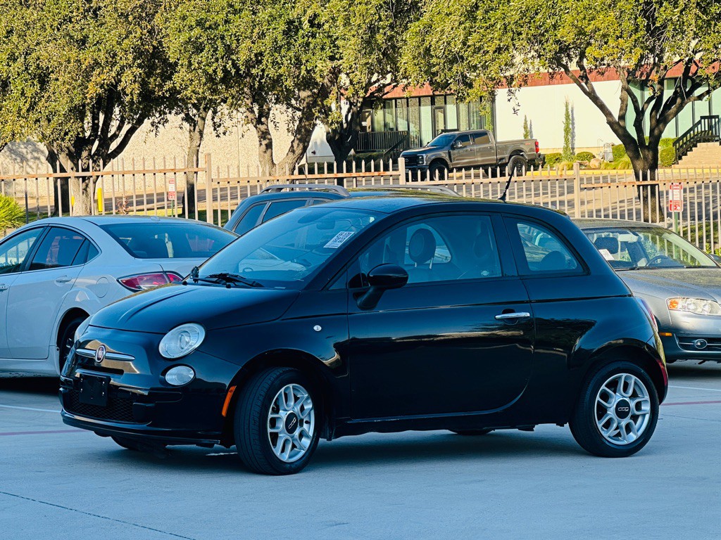 2015 FIAT 500 Image 5
