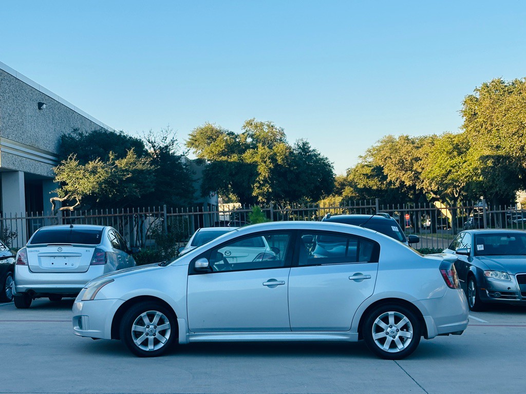 2011 Nissan Sentra Image 5