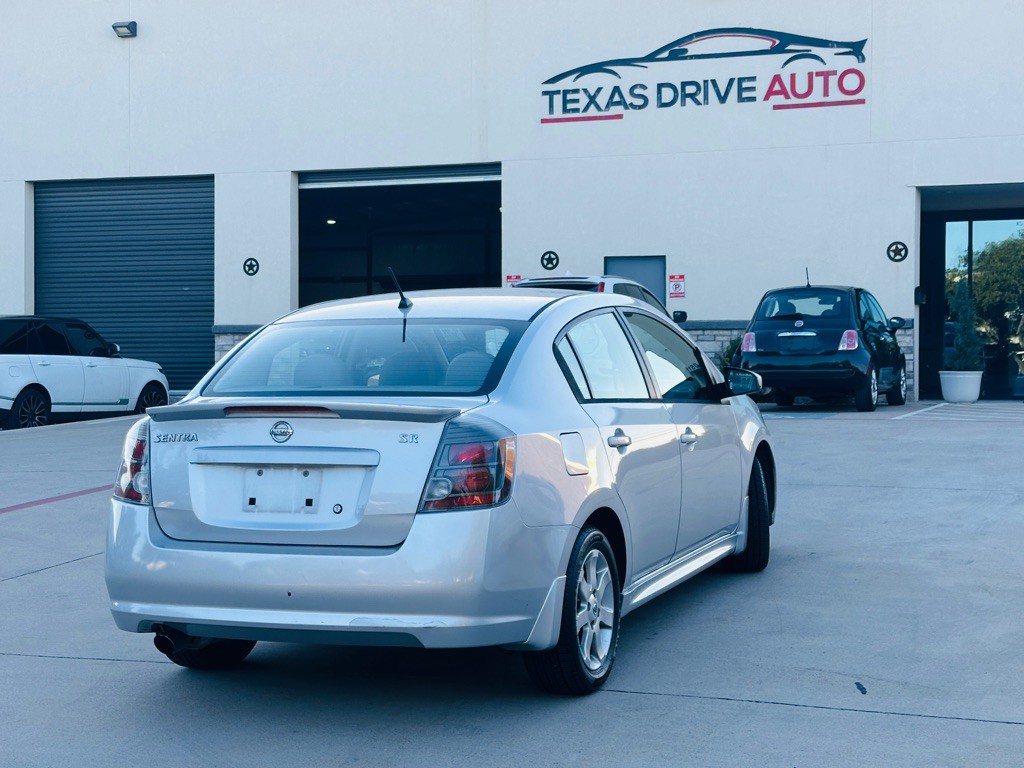 2011 Nissan Sentra Image 9
