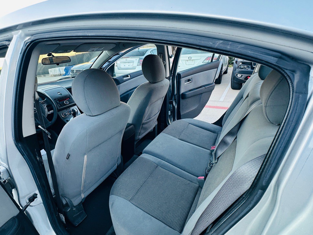 2011 Nissan Sentra Image 15