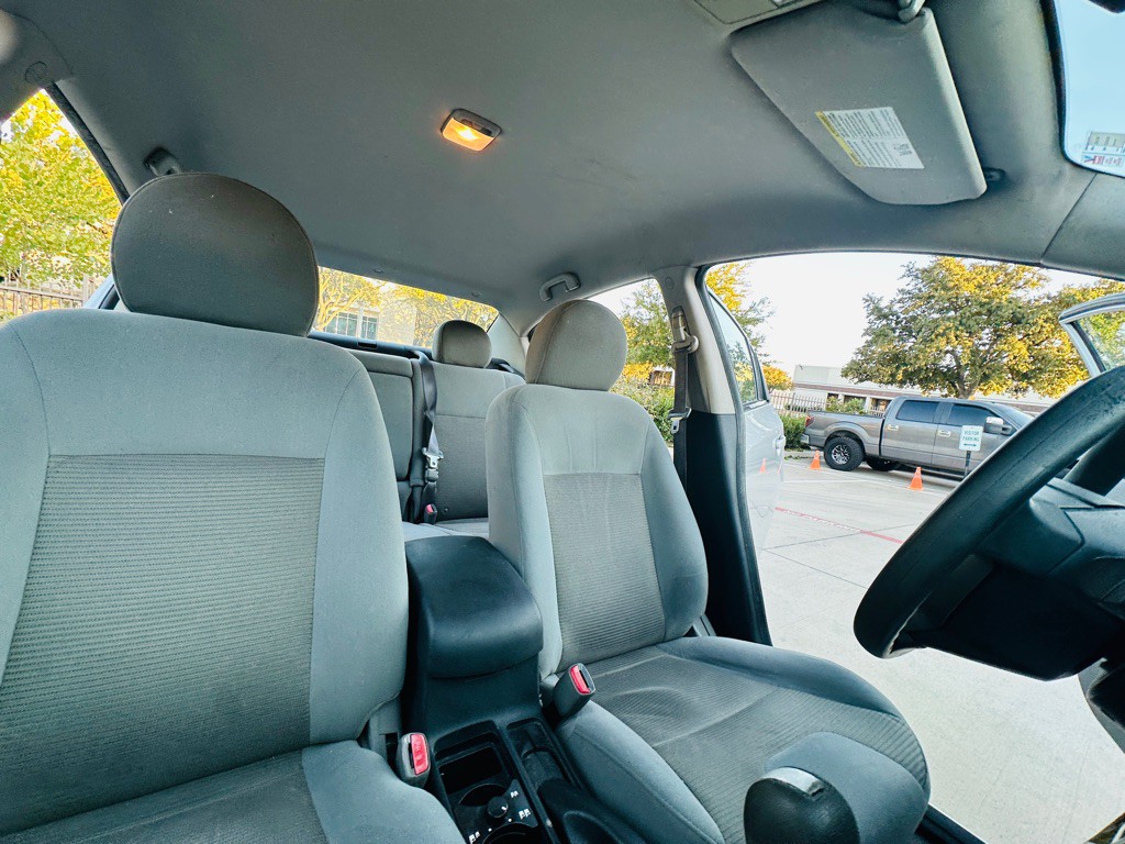 2011 Nissan Sentra Image 22