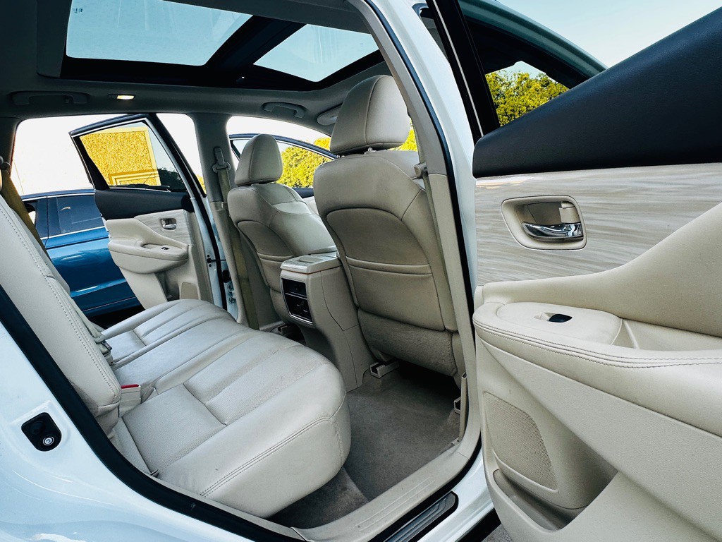 2015 Nissan Murano Image 24