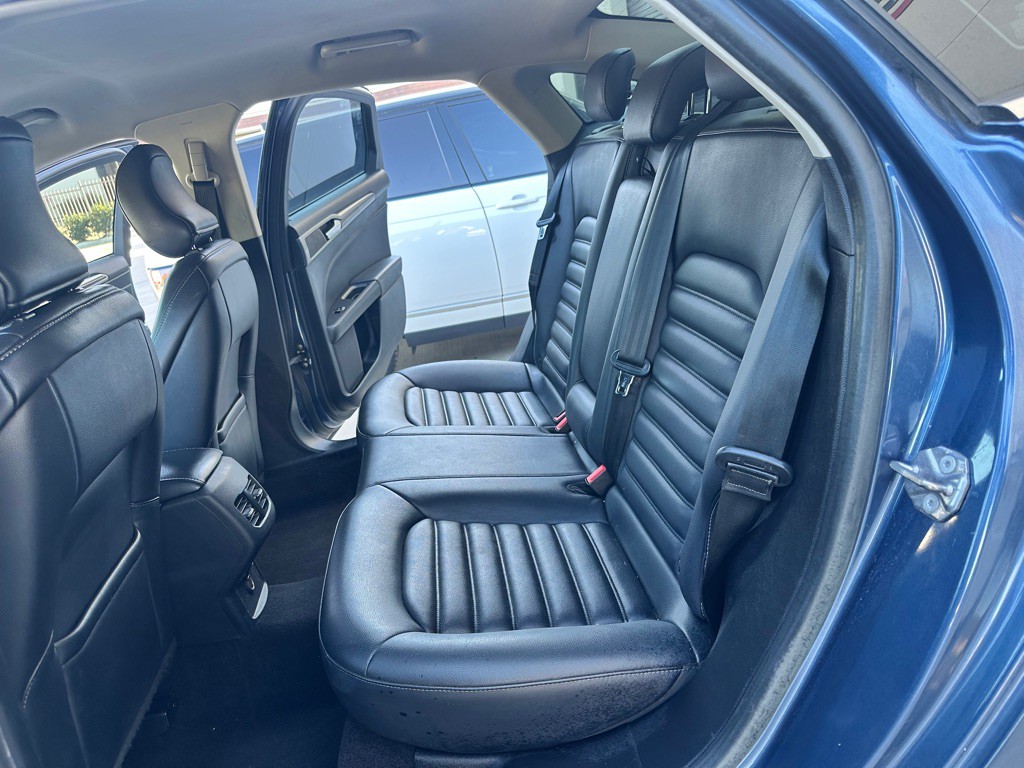 2019 Ford Fusion Image 19