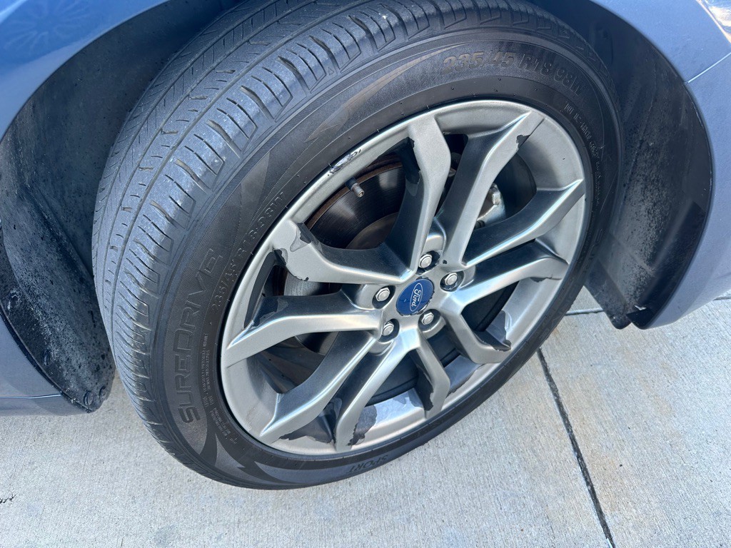 2019 Ford Fusion Image 30