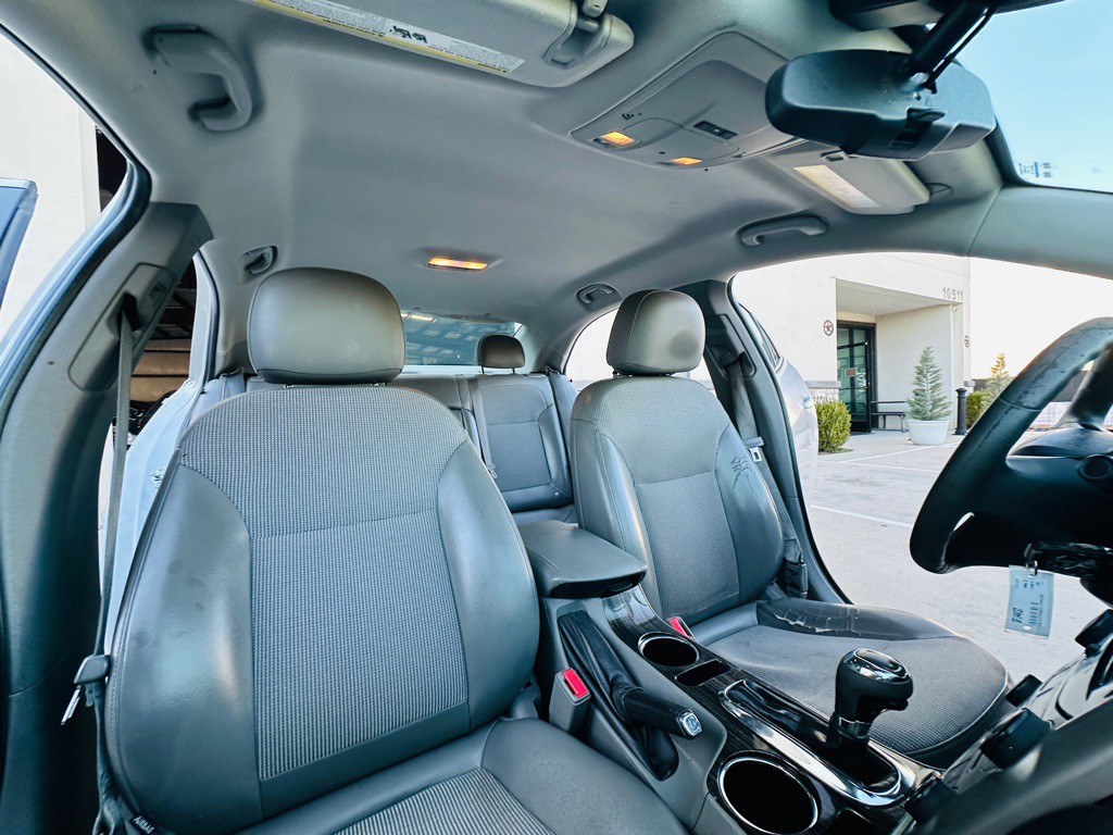 2016 Chevrolet Malibu Image 22