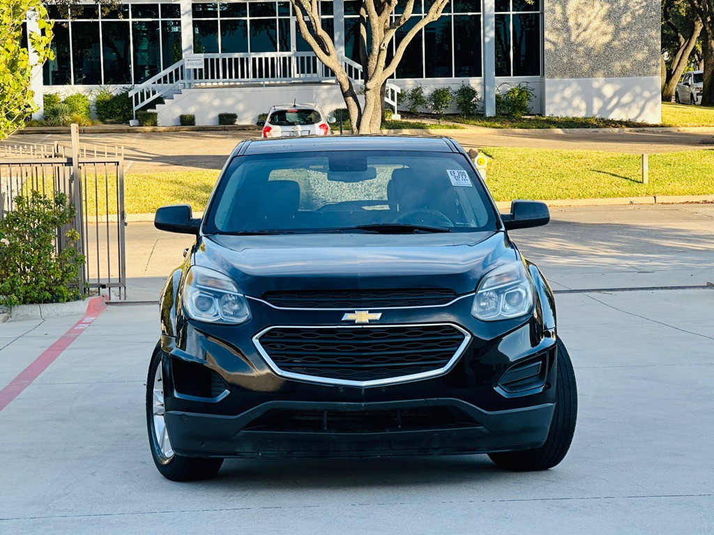 2017 Chevrolet Equinox Image 2