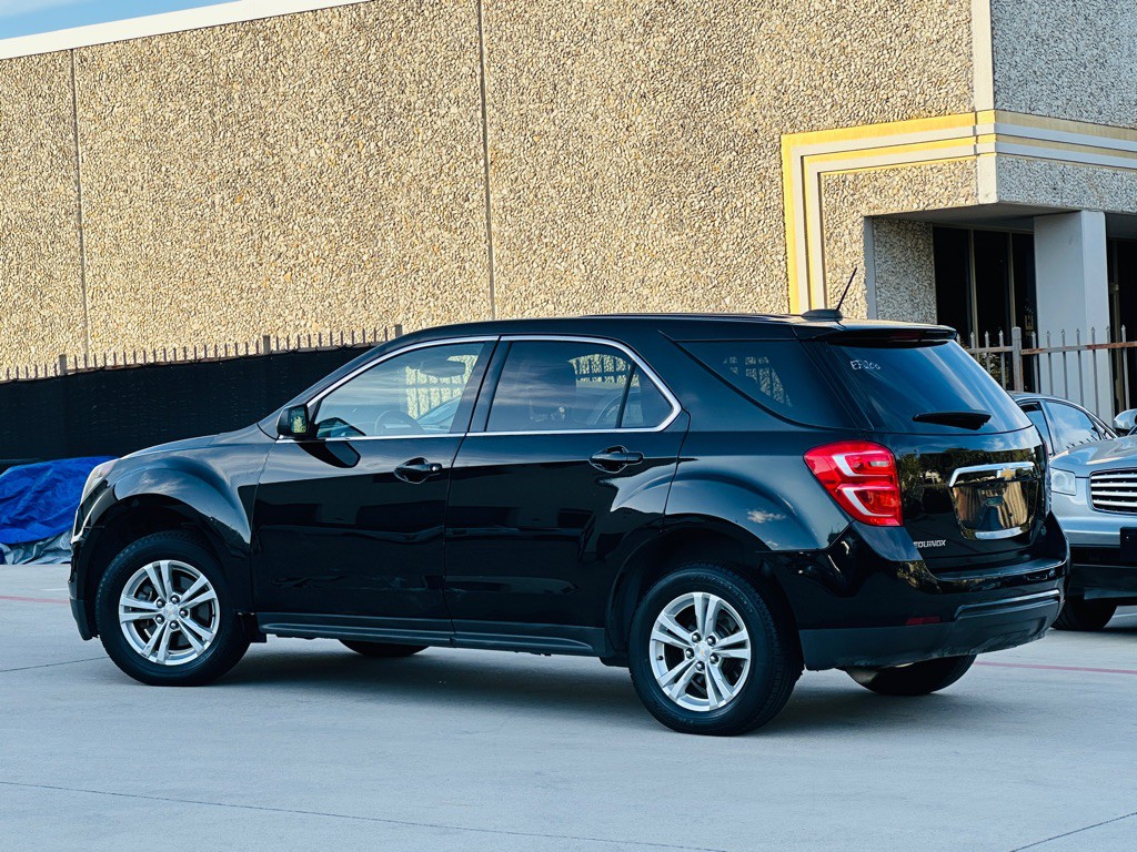 2017 Chevrolet Equinox Image 7